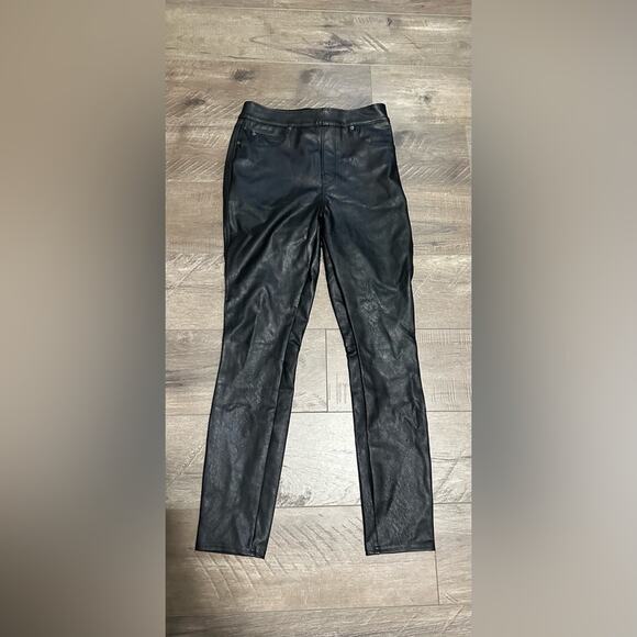 NWOT Spanx Leather-Like Ankle Skinny Pant Black S - Picture 3 of 6